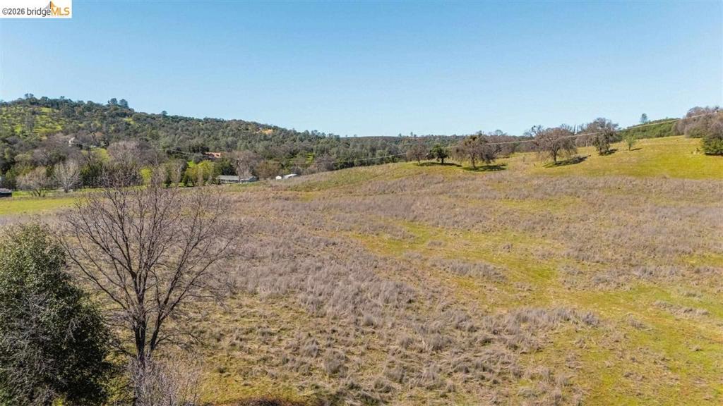 18701 Rawhide Rd Property Photo 15