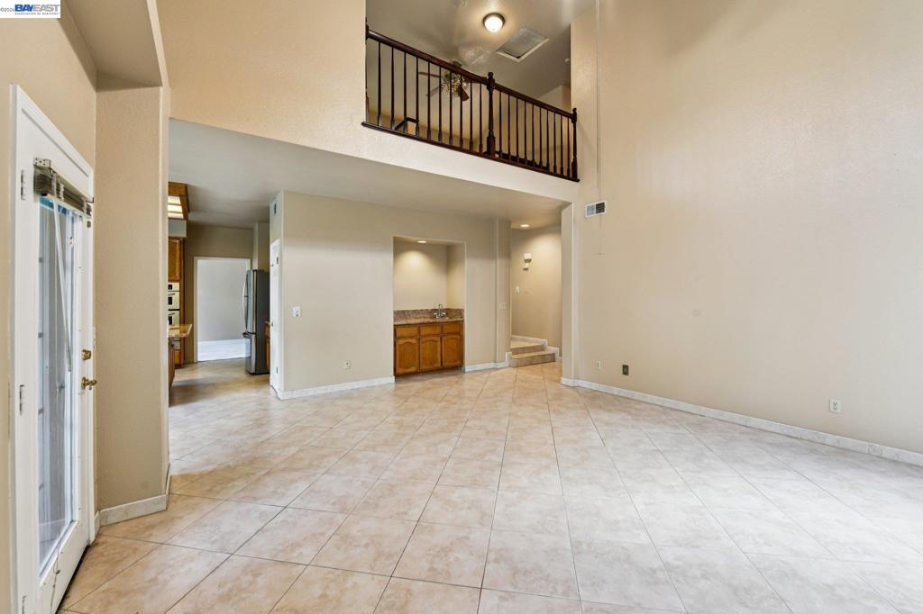 110 Conductor Way Property Photo 8