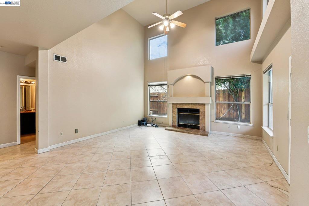 110 Conductor Way Property Photo 9