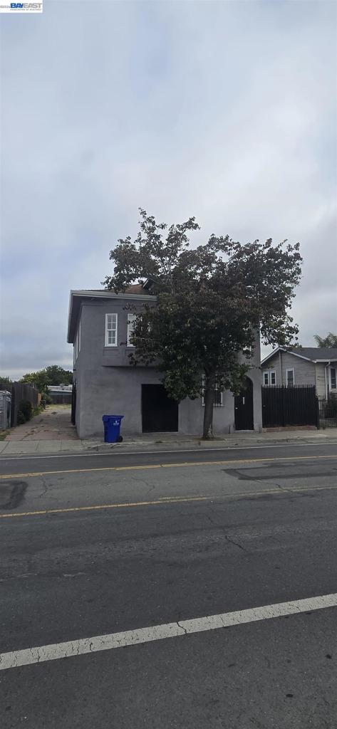 41138155 Property Photo 1