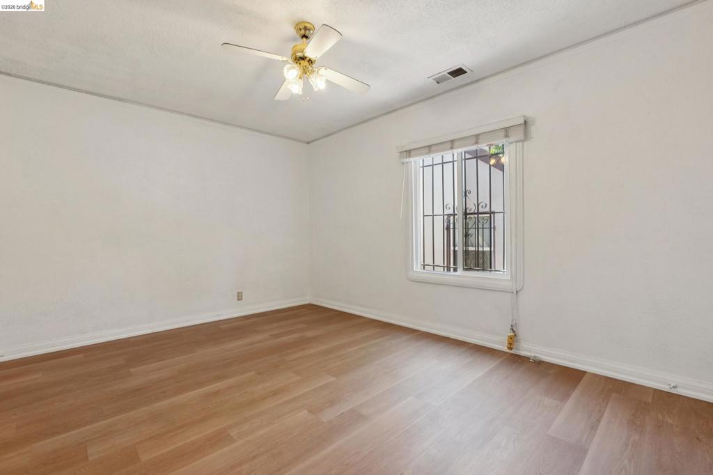 7650 Ney Ave Property Photo 21