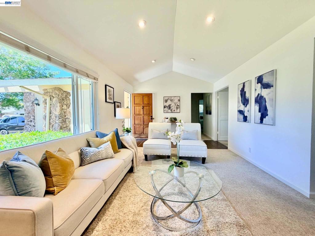 3247 Ensenada Dr Property Photo 35
