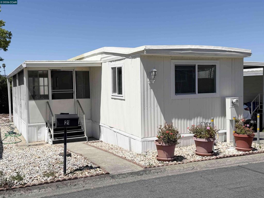 21 Terrace Drive Property Photo 1