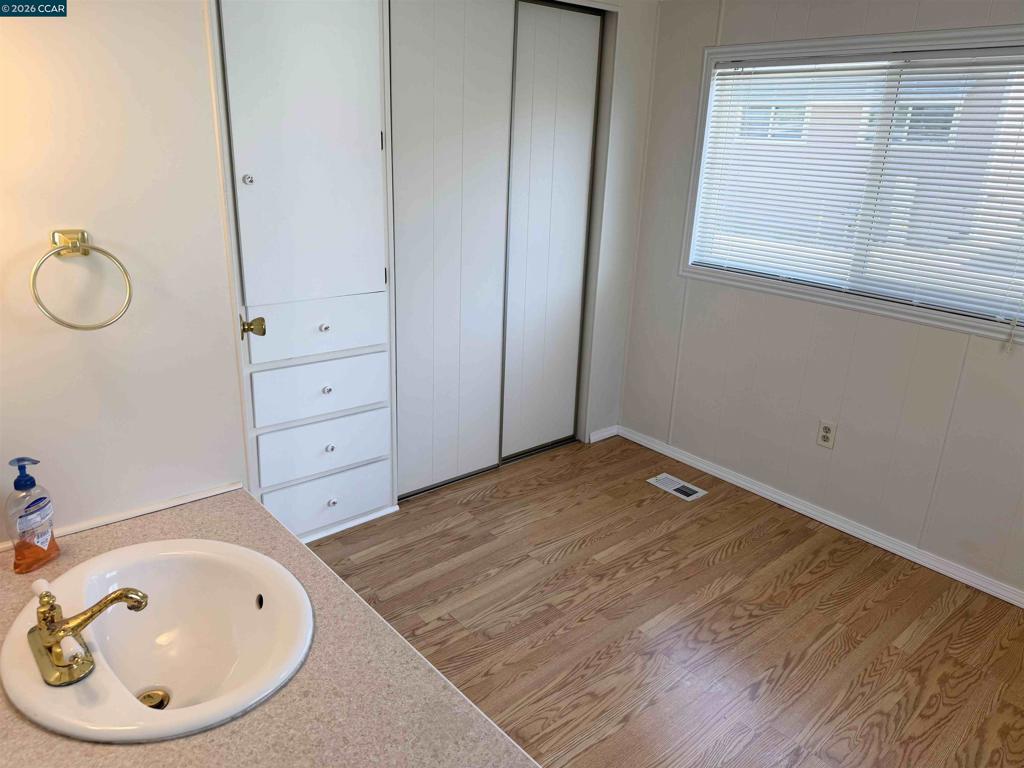 21 Terrace Drive Property Photo 7