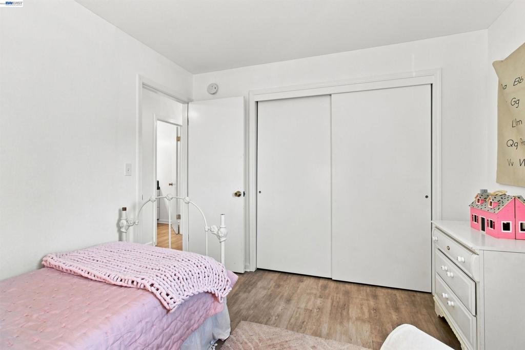 241 Garnet Drive Property Photo 28