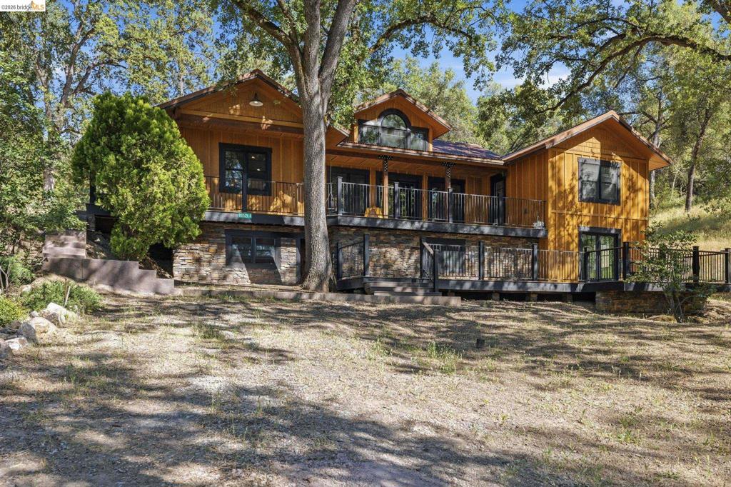 18521 Woodham Carne Rd Property Photo 4
