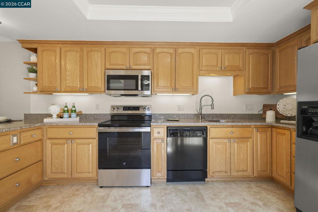1209 Oakmont Dr #6 6 Property Photo 10