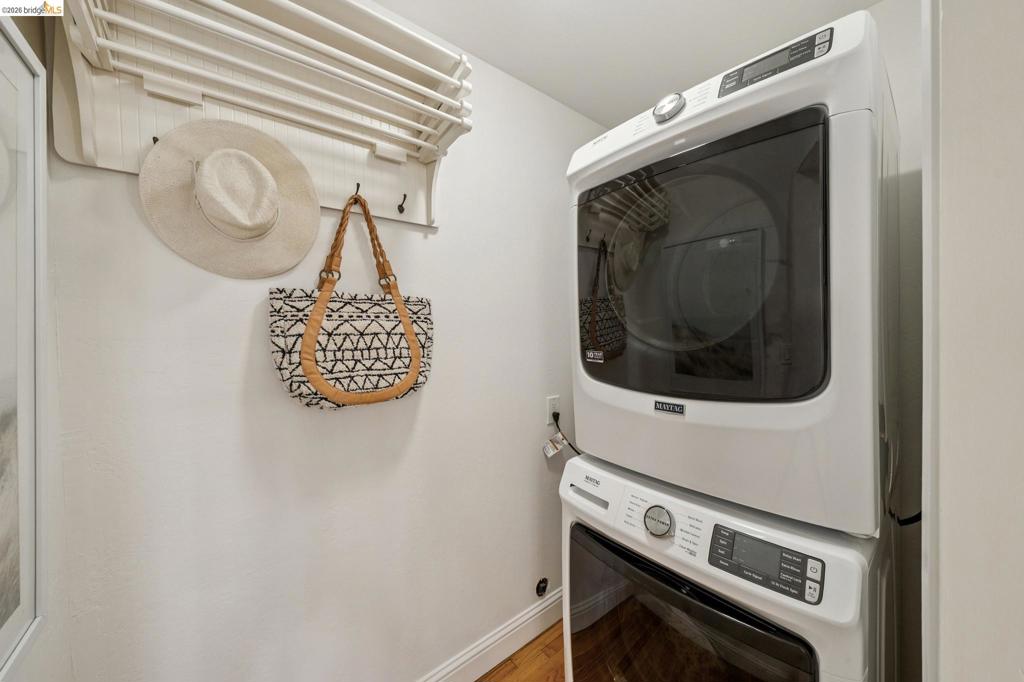 1410 Lakeshore Ave 5 Property Photo 68