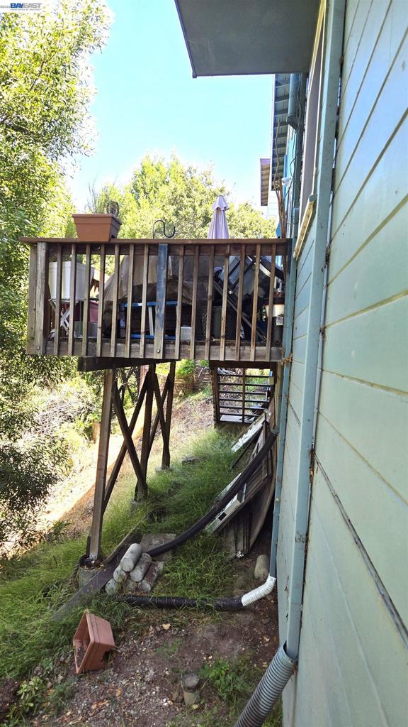 8600 Seneca Property Photo 26