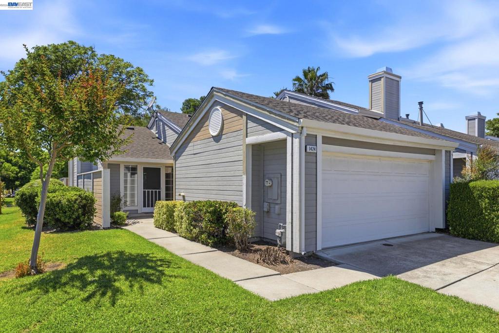 1424 Peach Tree Common Property Photo 1