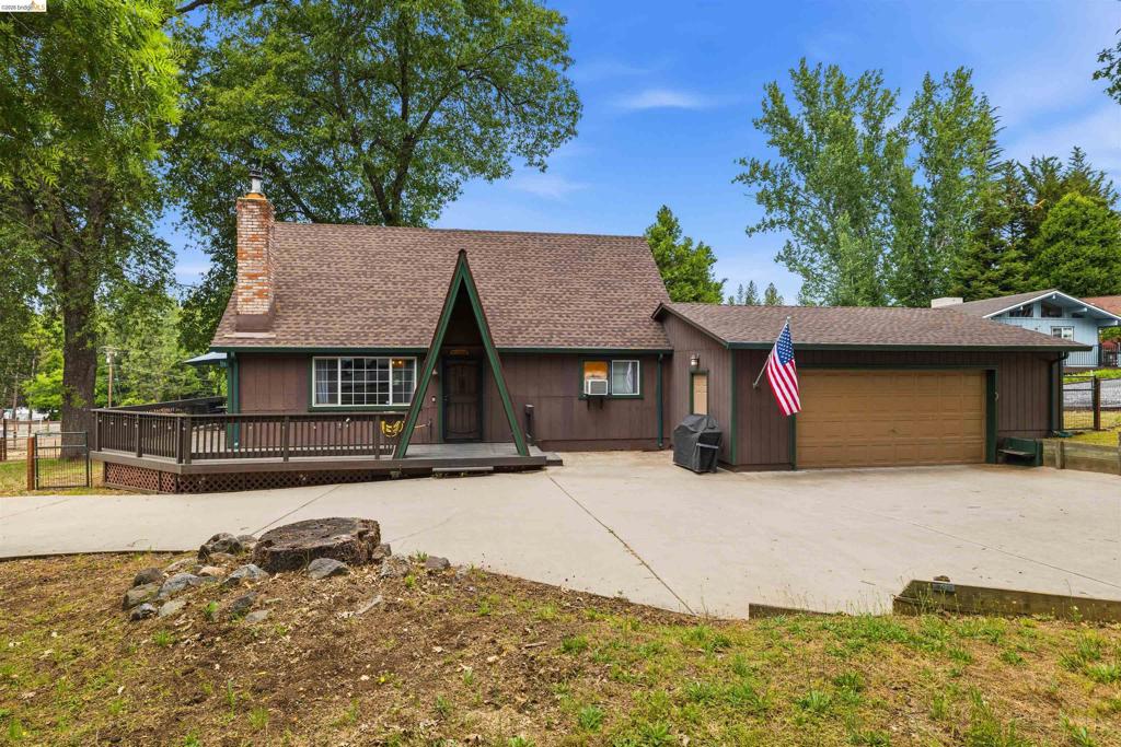 21816 Feather River Dr Property Photo 1