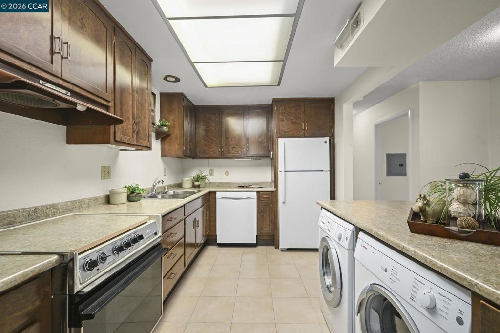2217 Pine Knoll Dr 3 Property Photo 12