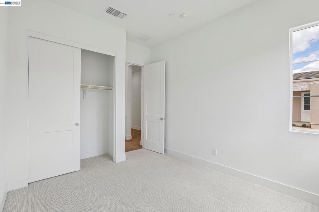 1079 Riverbend Drive Property Photo 19