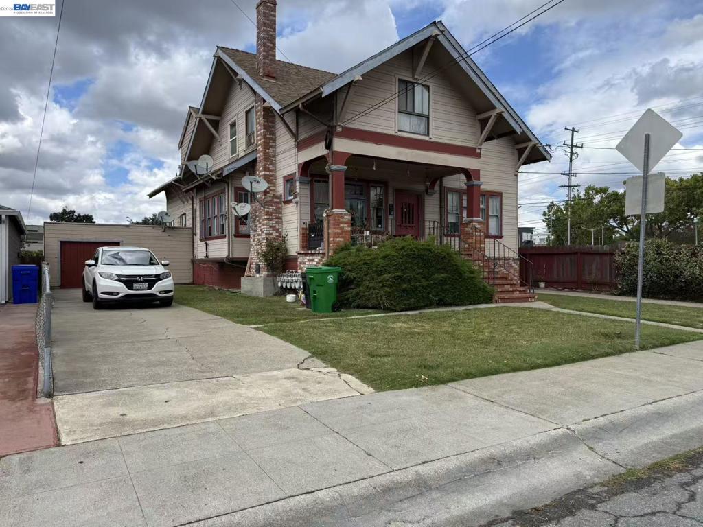 1395 139th Ave Property Photo 1