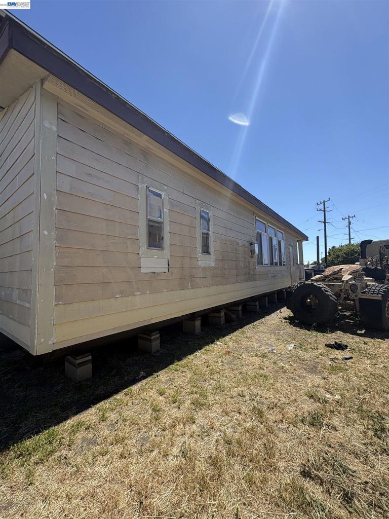 1300 Cherry Street. Property Photo 4