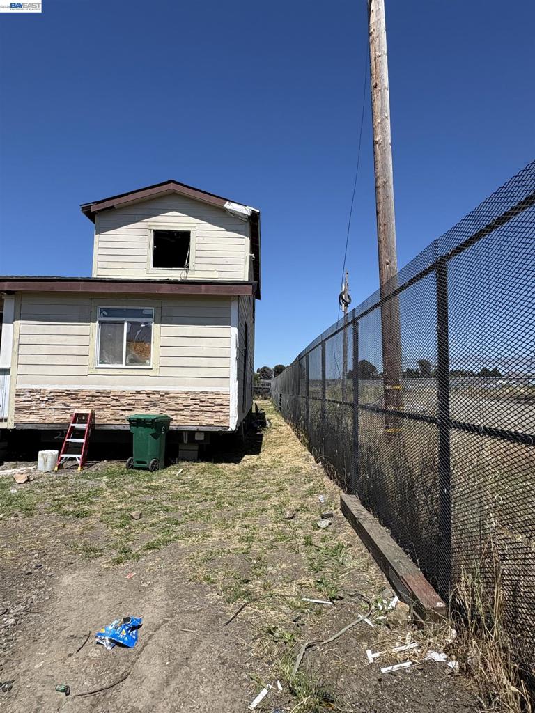 1300 Cherry Street. Property Photo 6