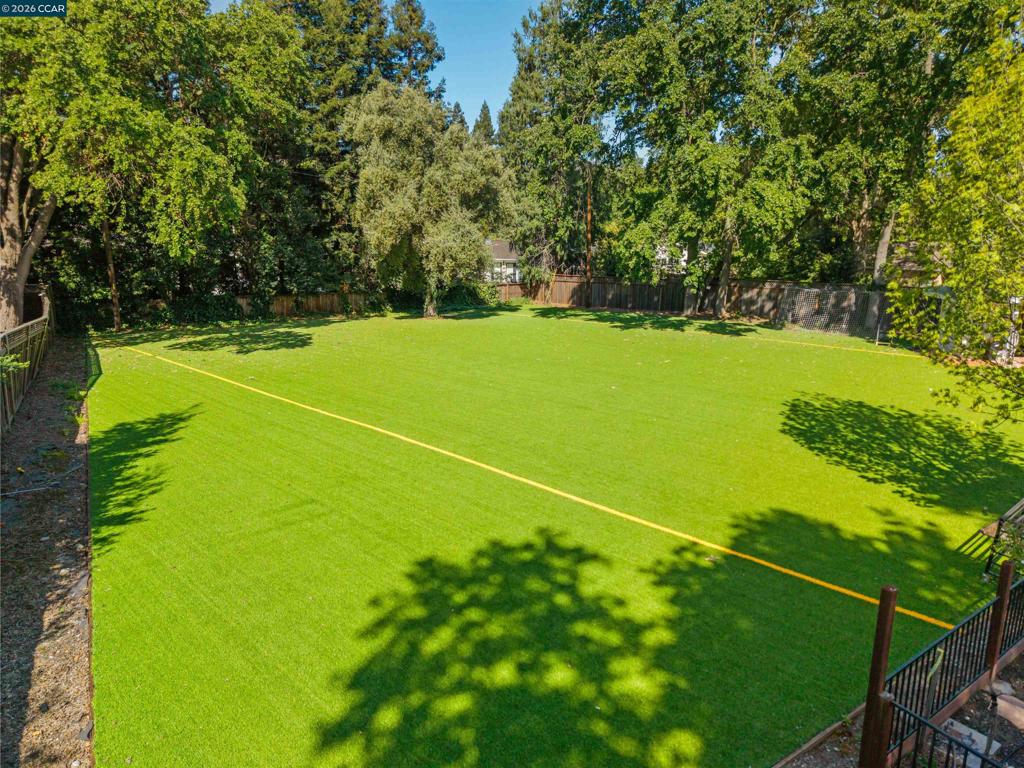 81 N Jackson Way Property Photo 4