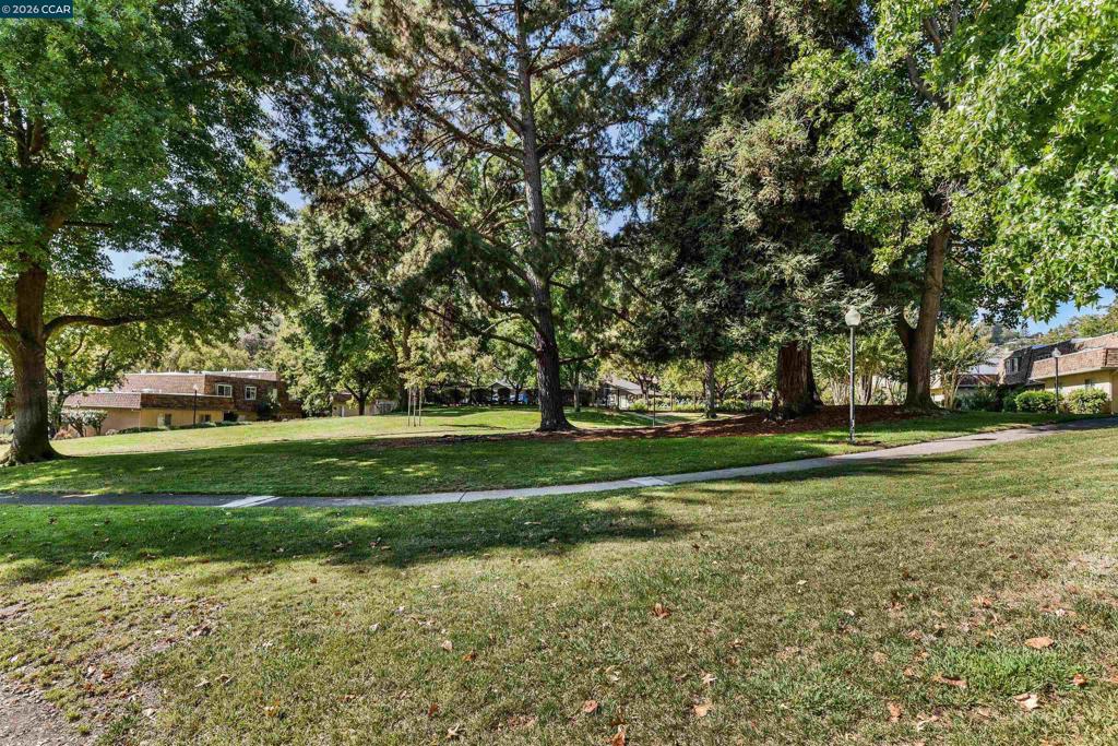 1767 Holland Cir Property Photo 29