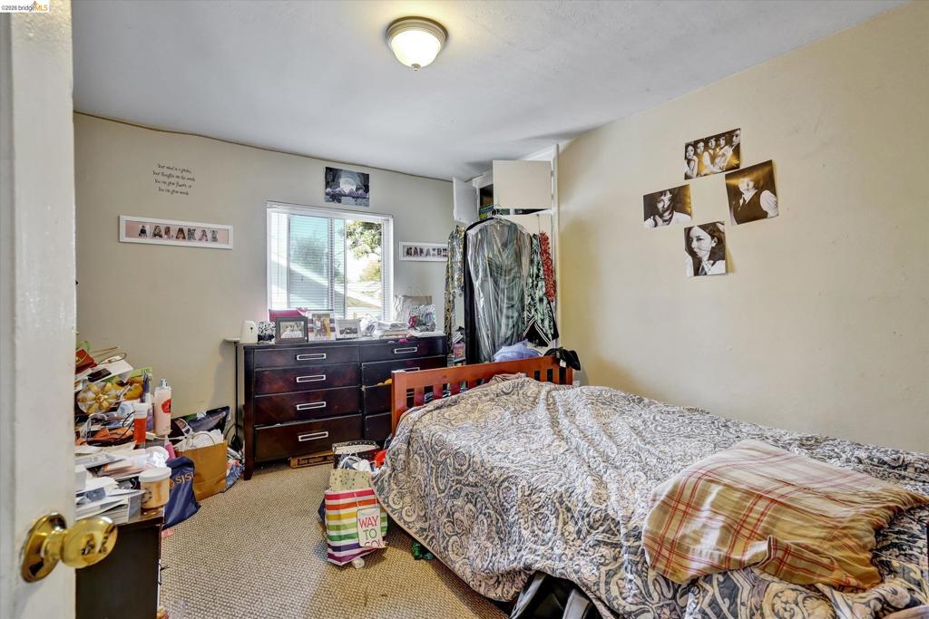 1390 Highland Blvd Property Photo 8