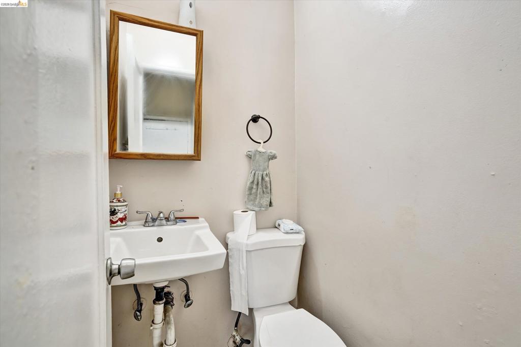 1390 Highland Blvd Property Photo 18