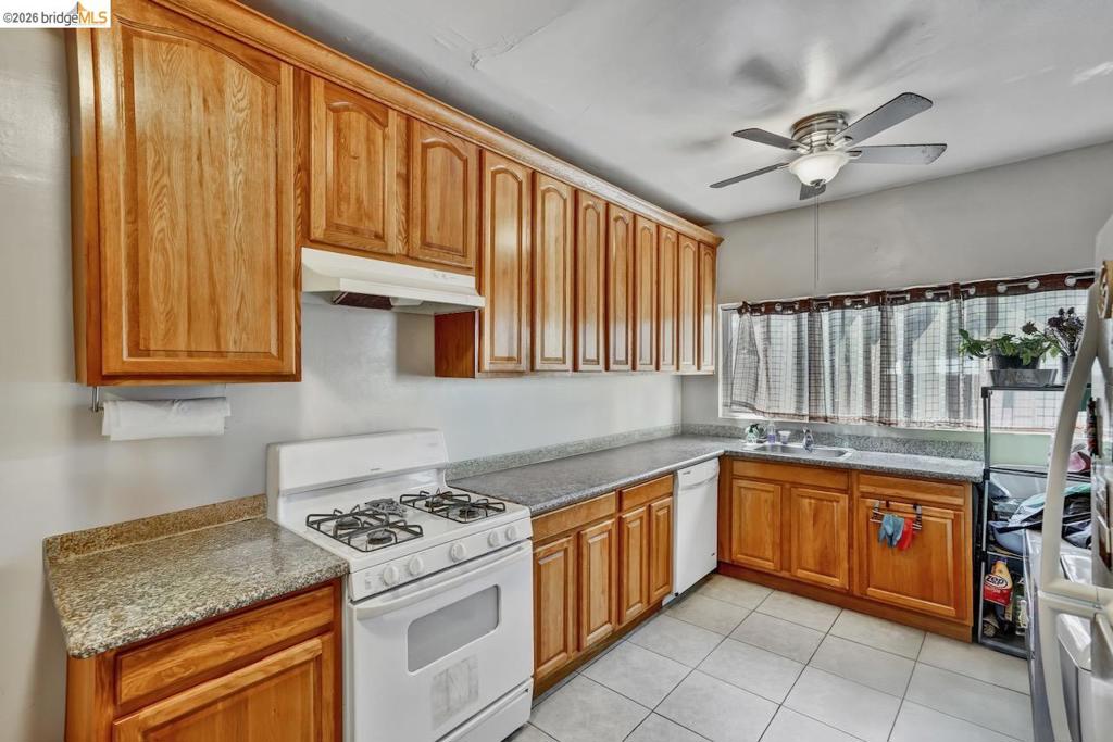 1390 Highland Blvd Property Photo 34