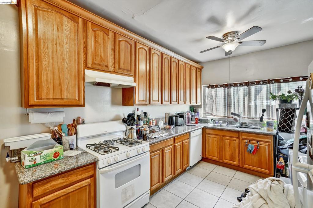 1390 Highland Blvd Property Photo 35