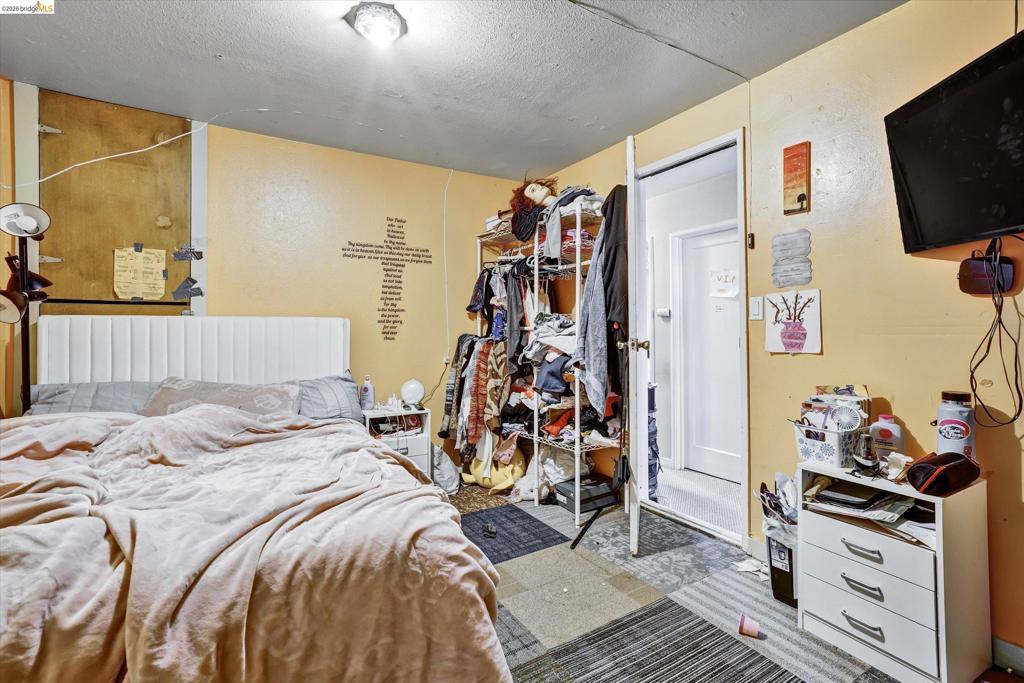 1390 Highland Blvd Property Photo 37