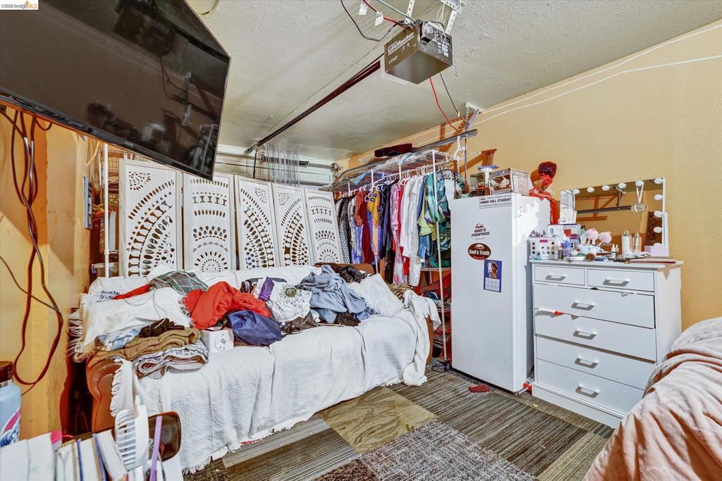 1390 Highland Blvd Property Photo 41