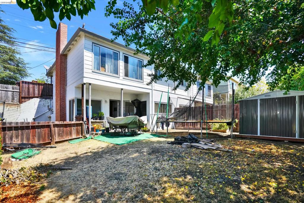 1390 Highland Blvd Property Photo 42