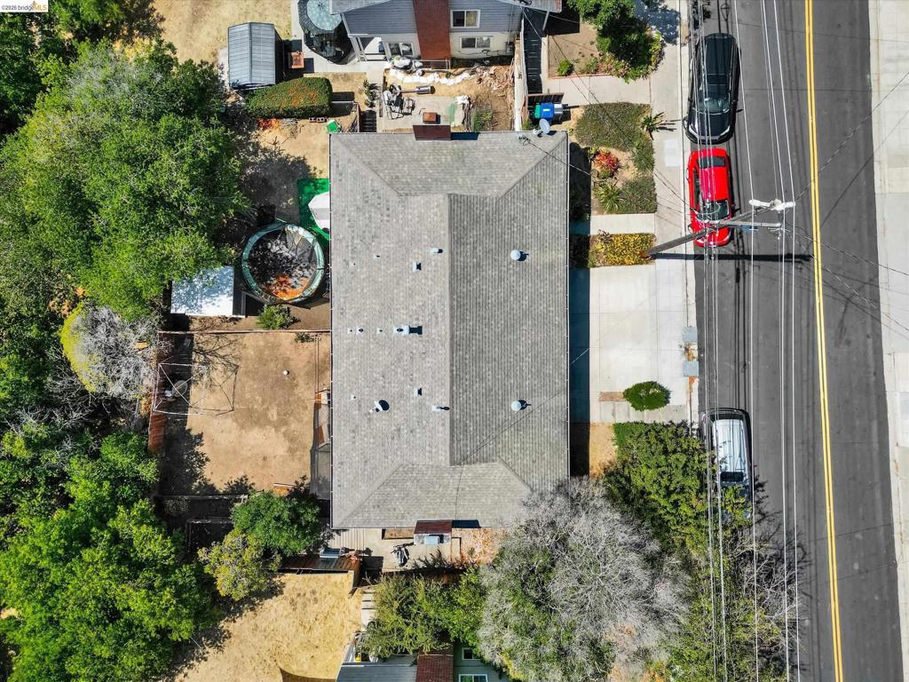 1390 Highland Blvd Property Photo 46
