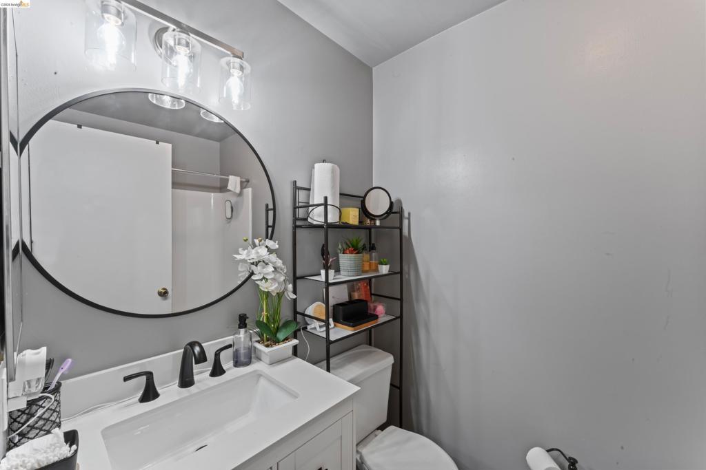 2504 Bishop Ln Property Photo 14