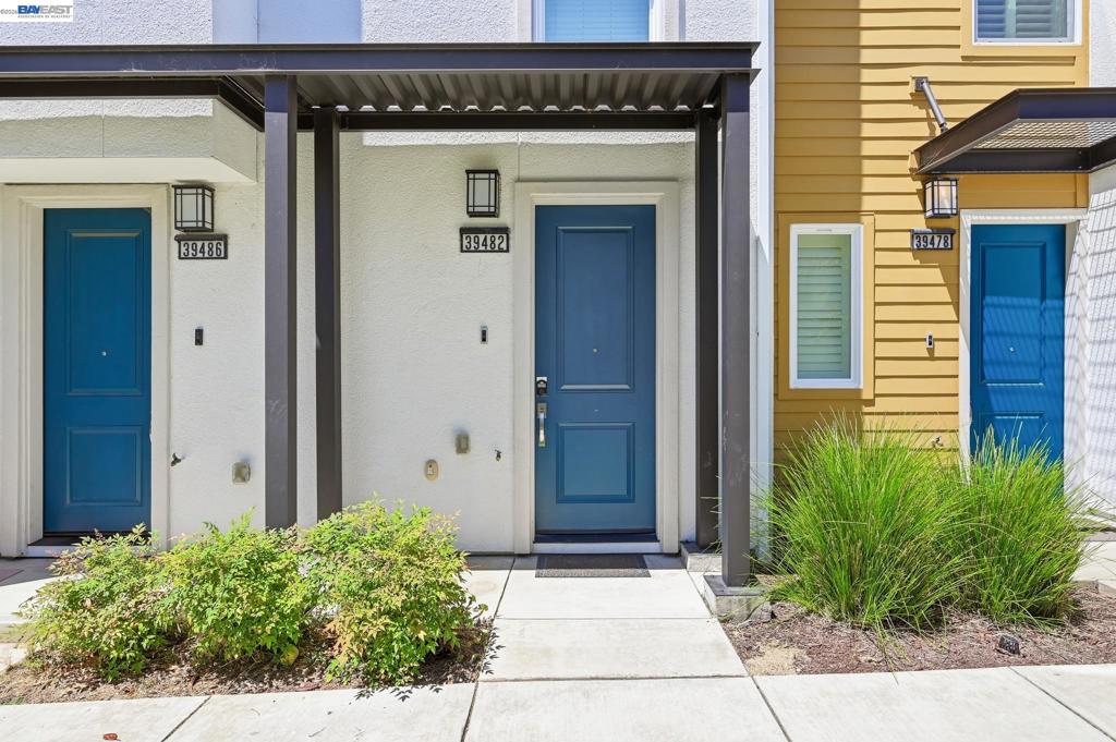 39482 Capstone Cmn Property Photo 5
