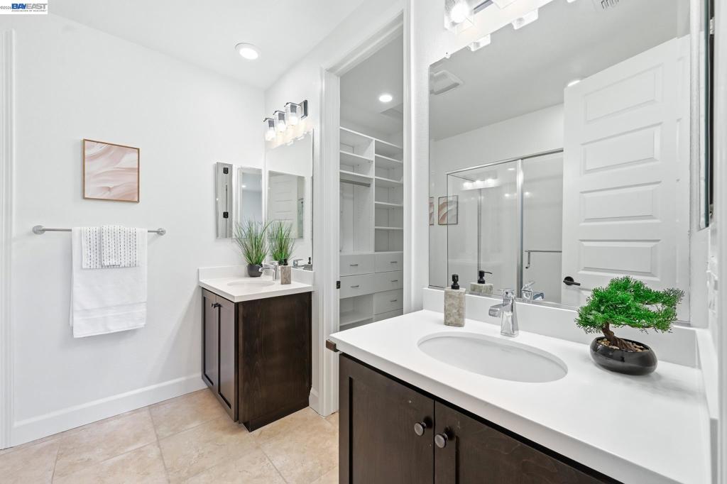 39482 Capstone Cmn Property Photo 18