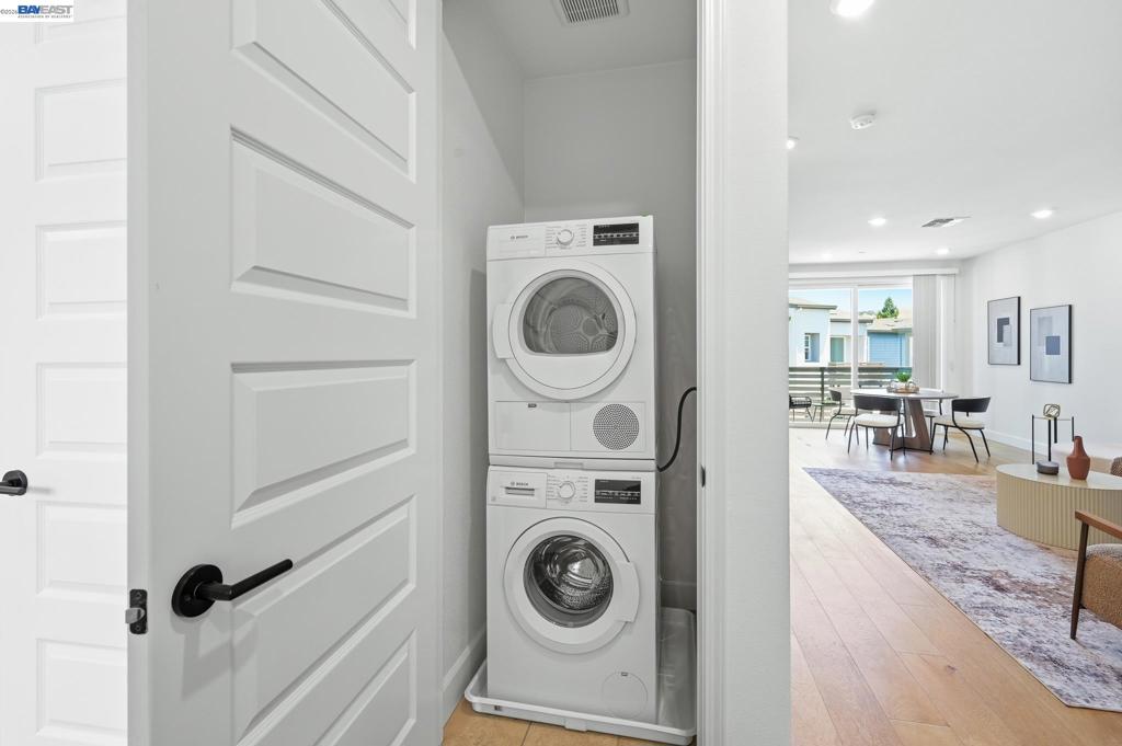 39482 Capstone Cmn Property Photo 44