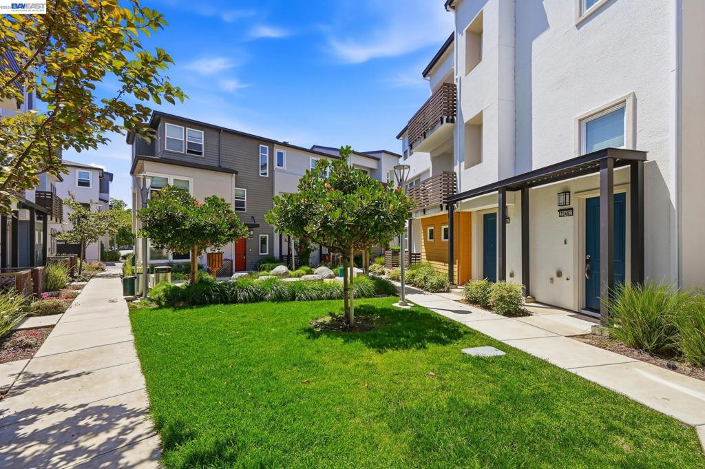 39482 Capstone Cmn Property Photo 53
