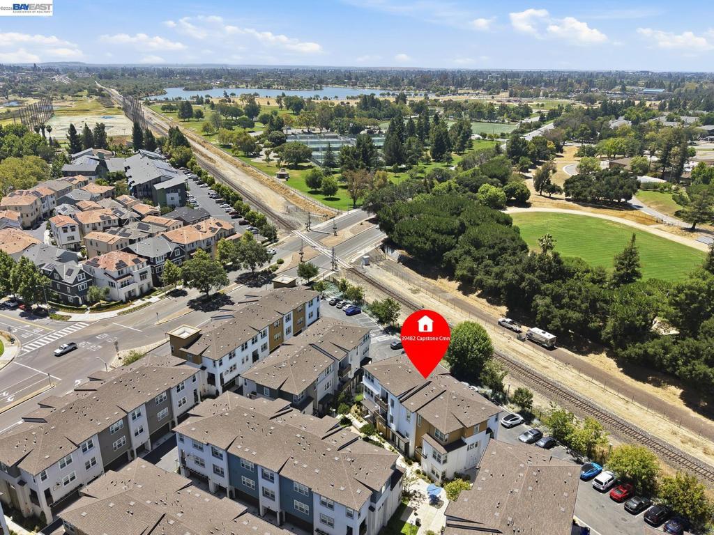 39482 Capstone Cmn Property Photo 61