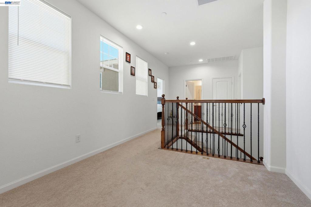 2126 Grapevine Dr Property Photo 15