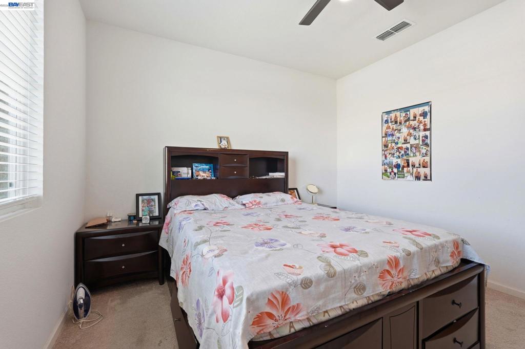 2126 Grapevine Dr Property Photo 20