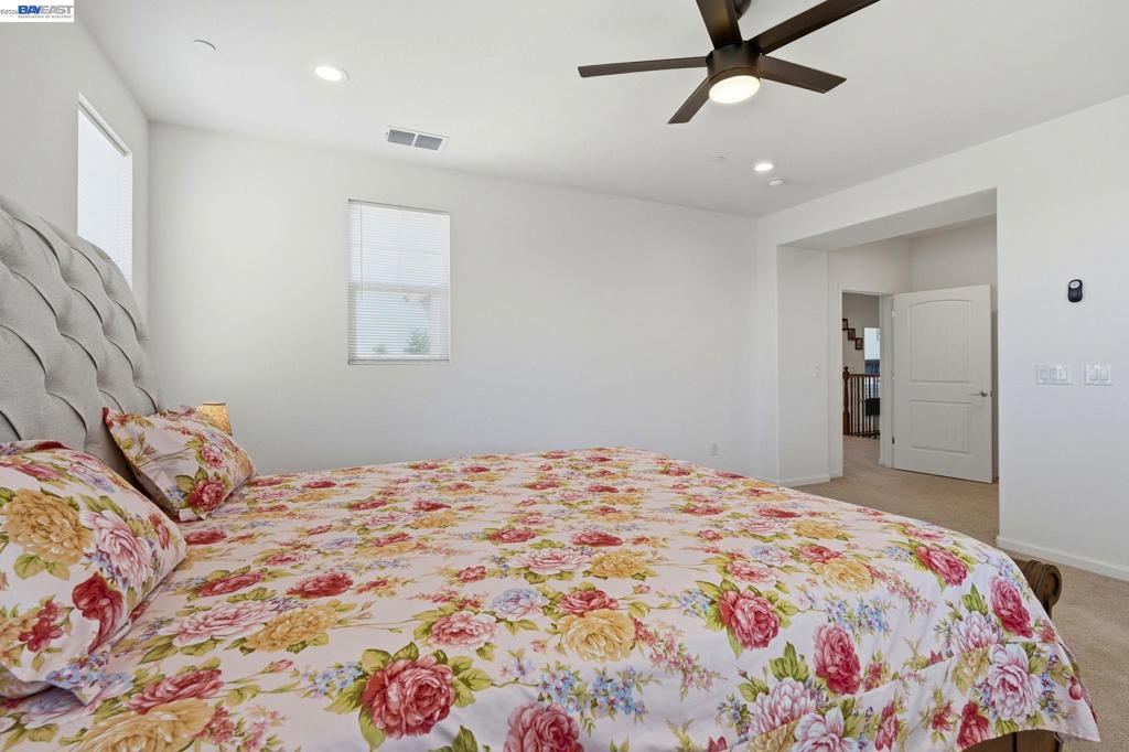 2126 Grapevine Dr Property Photo 24