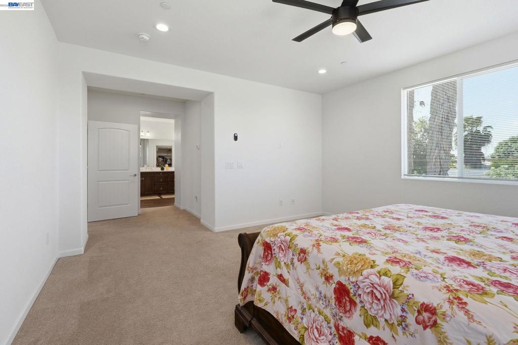 2126 Grapevine Dr Property Photo 25