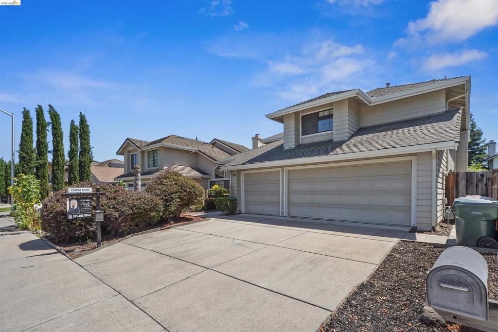 4840 Highlands Way Property Photo 2