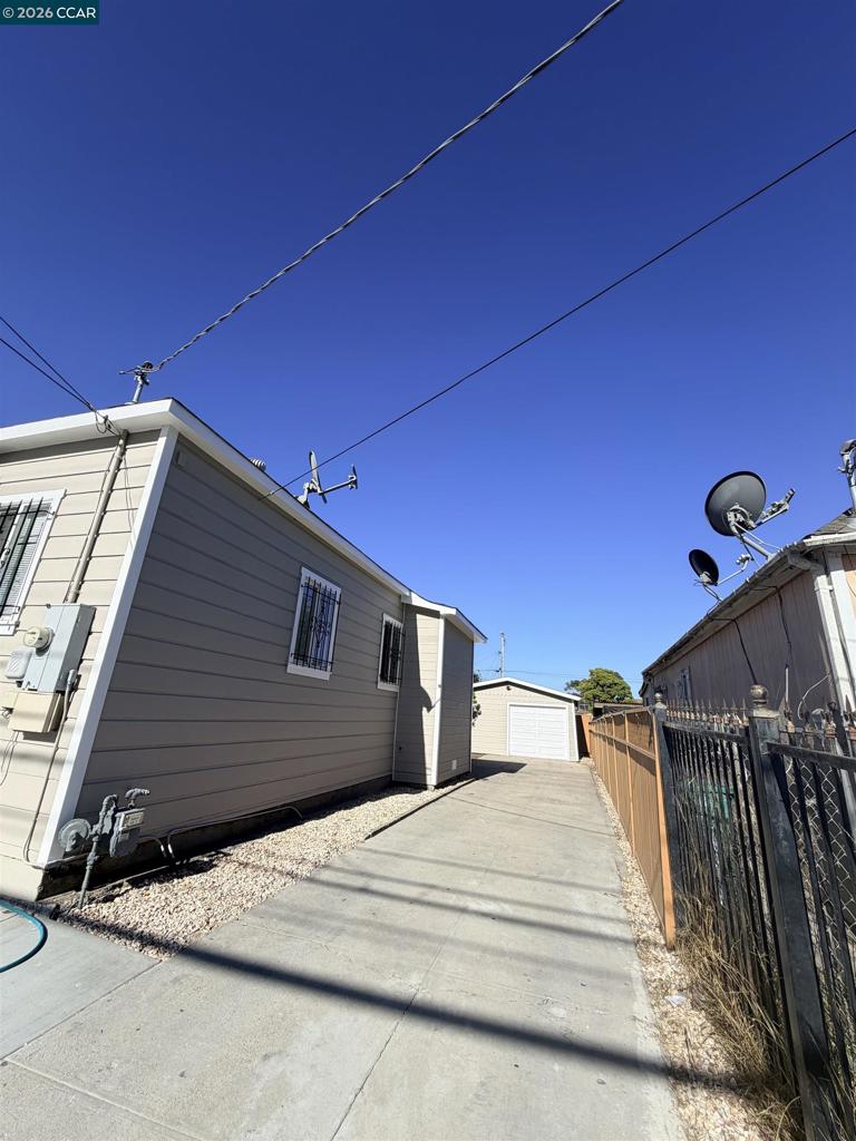 924 7th St Property Photo 13