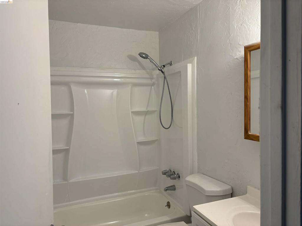 22 South Lake Drive Property Photo 6