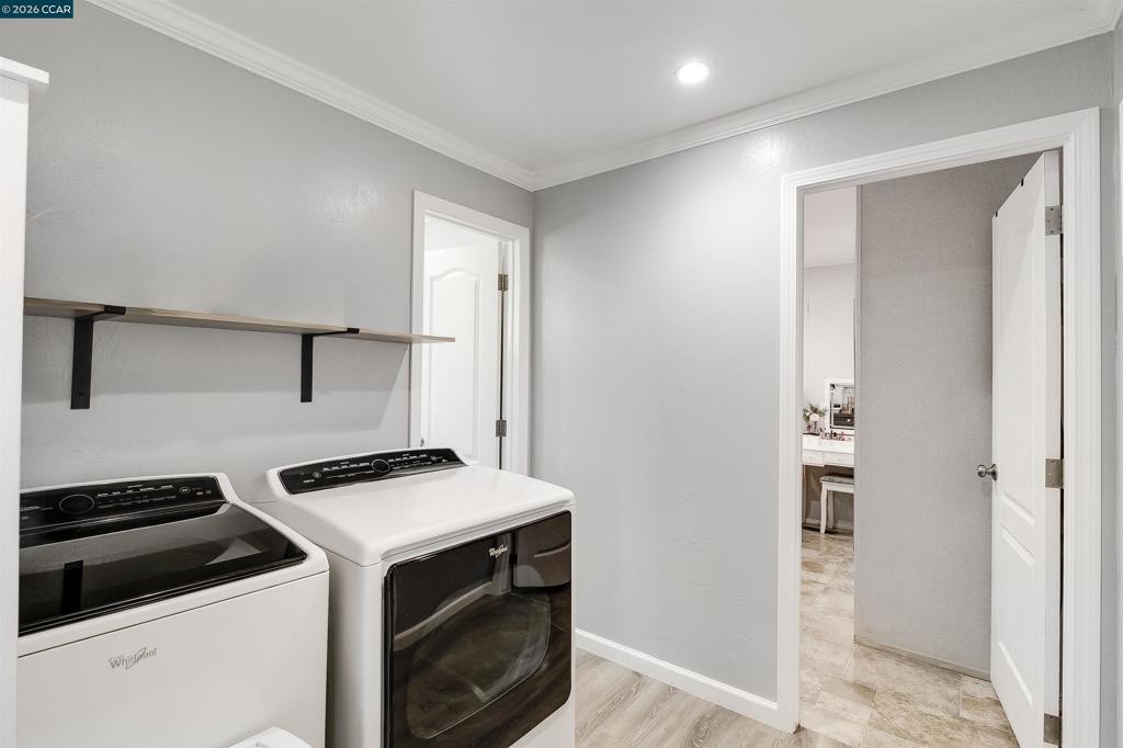 5751 Bridgehead Rd Property Photo 8