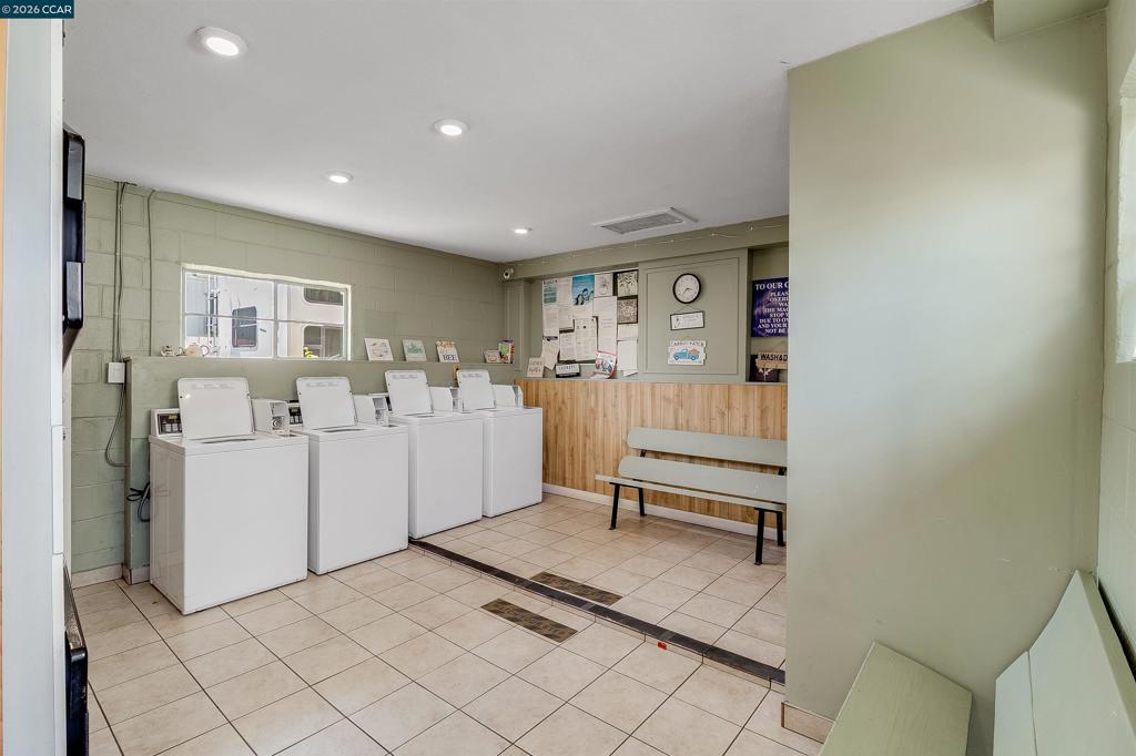 5751 Bridgehead Rd Property Photo 27
