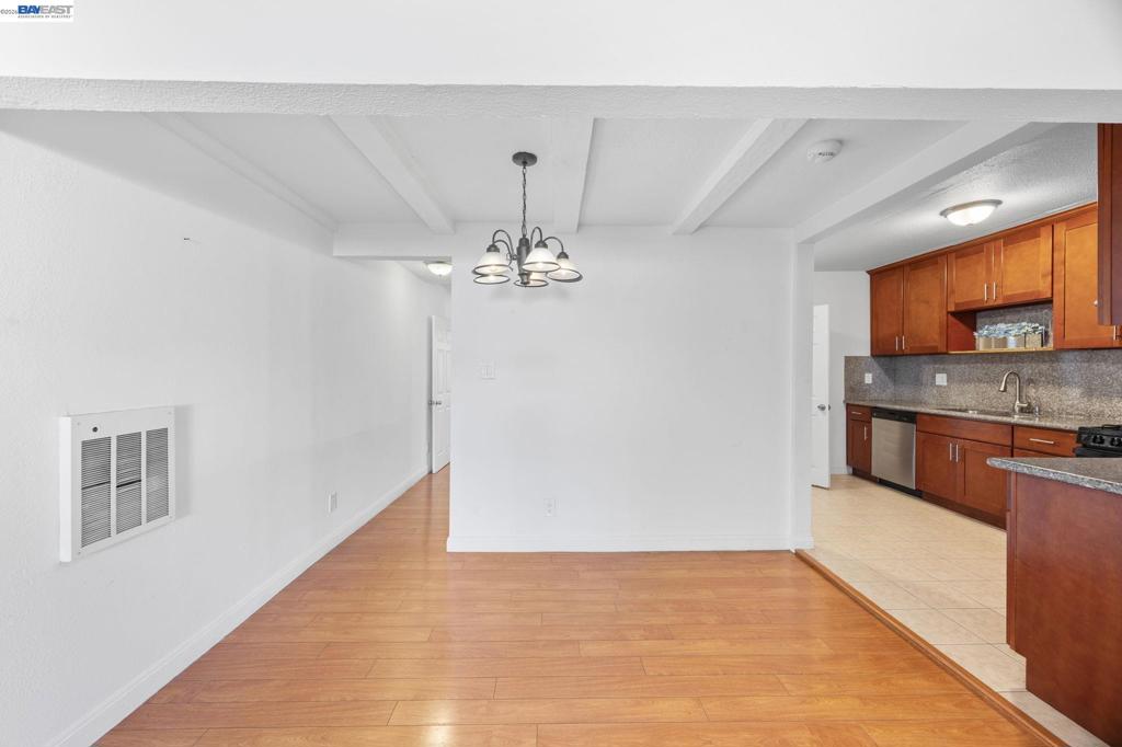 1828 Rosedale Ave Property Photo 11