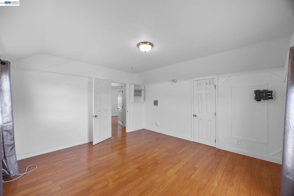 1828 Rosedale Ave Property Photo 23