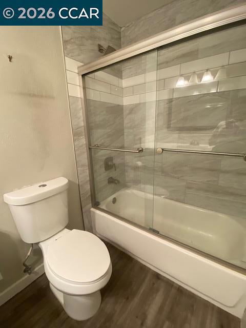 945 Arambel Dr Property Photo 15