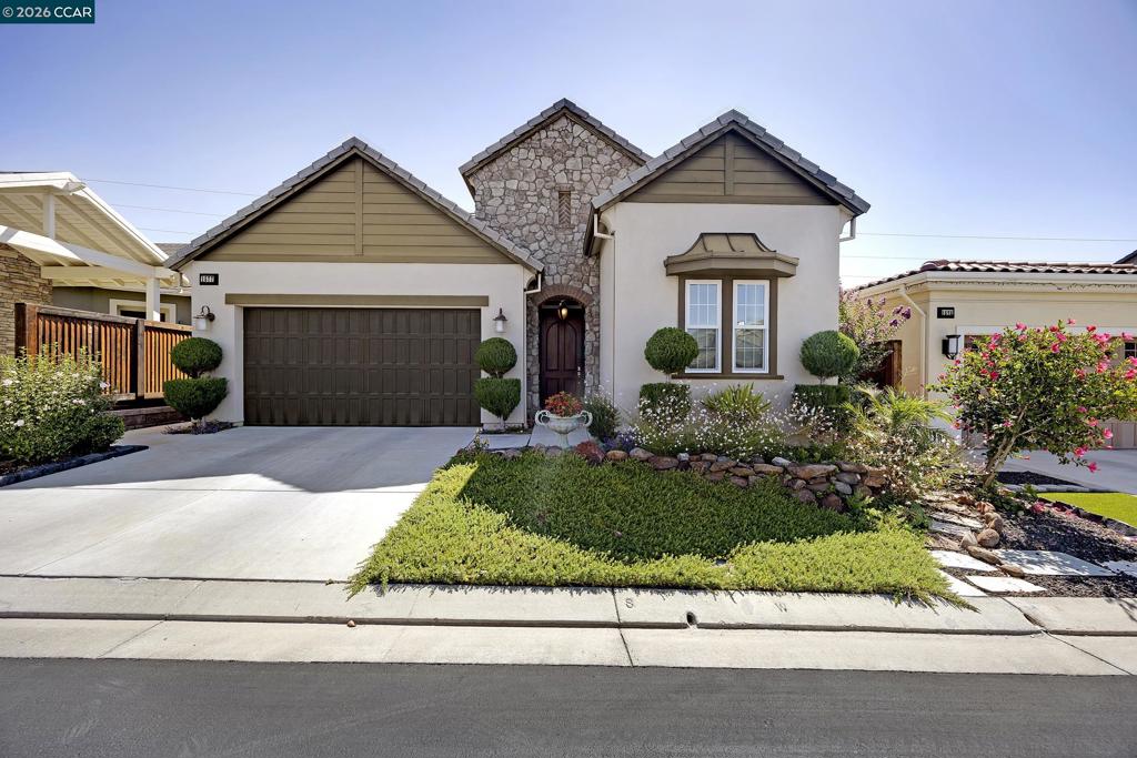 1577 Chianti Ln Property Photo 1