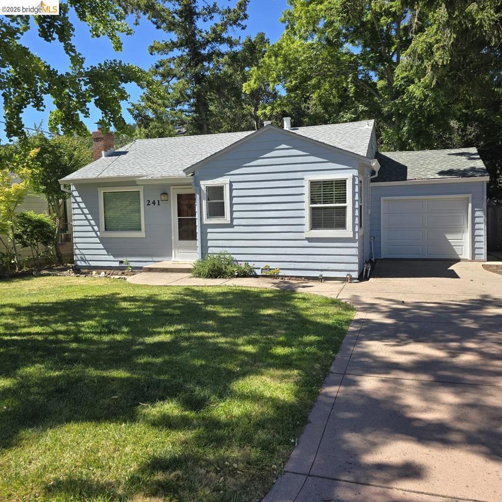 241 Humboldt St Property Photo 1